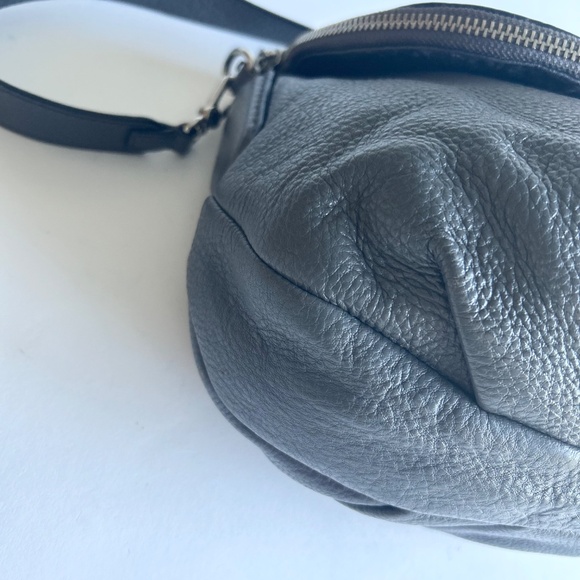 Marc Jacobs Grey Pebble Genuine Leather Shoulder Crossbody Bag - Picture 8 of 15